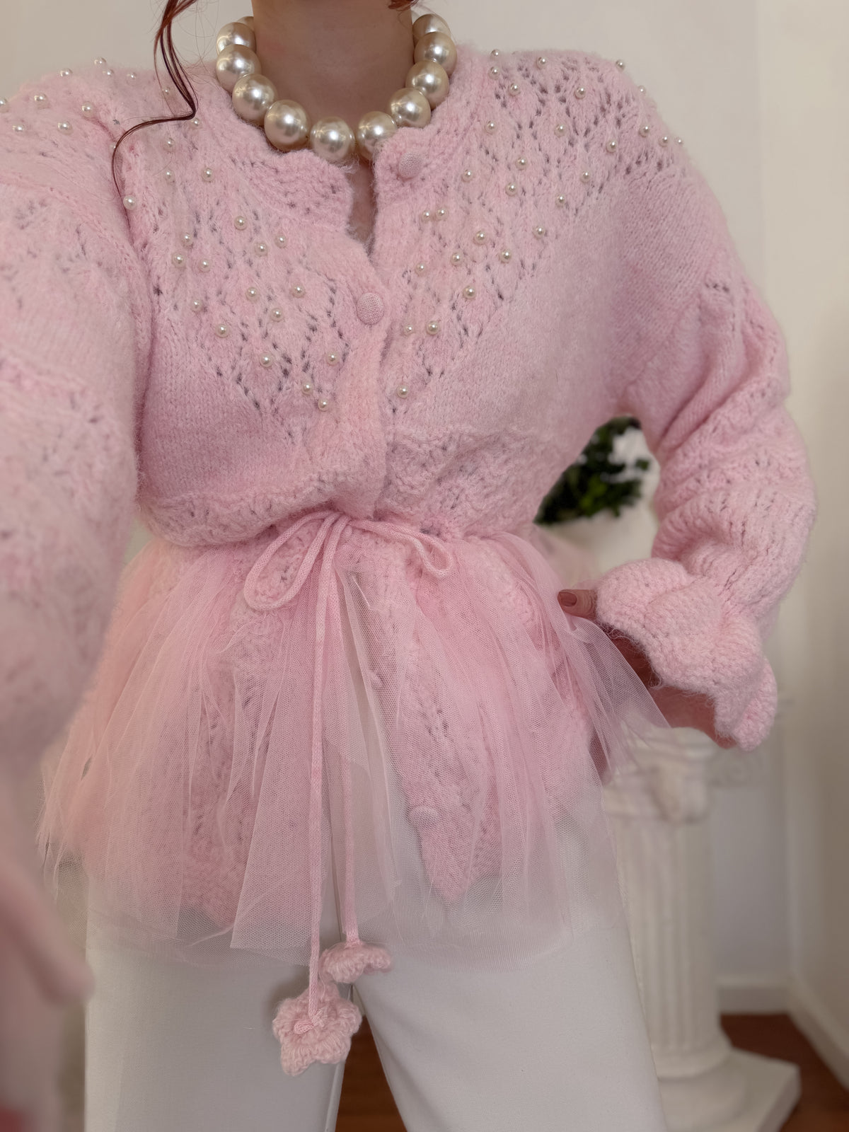 Casaco de Malha rosa com Pérolas e Tule