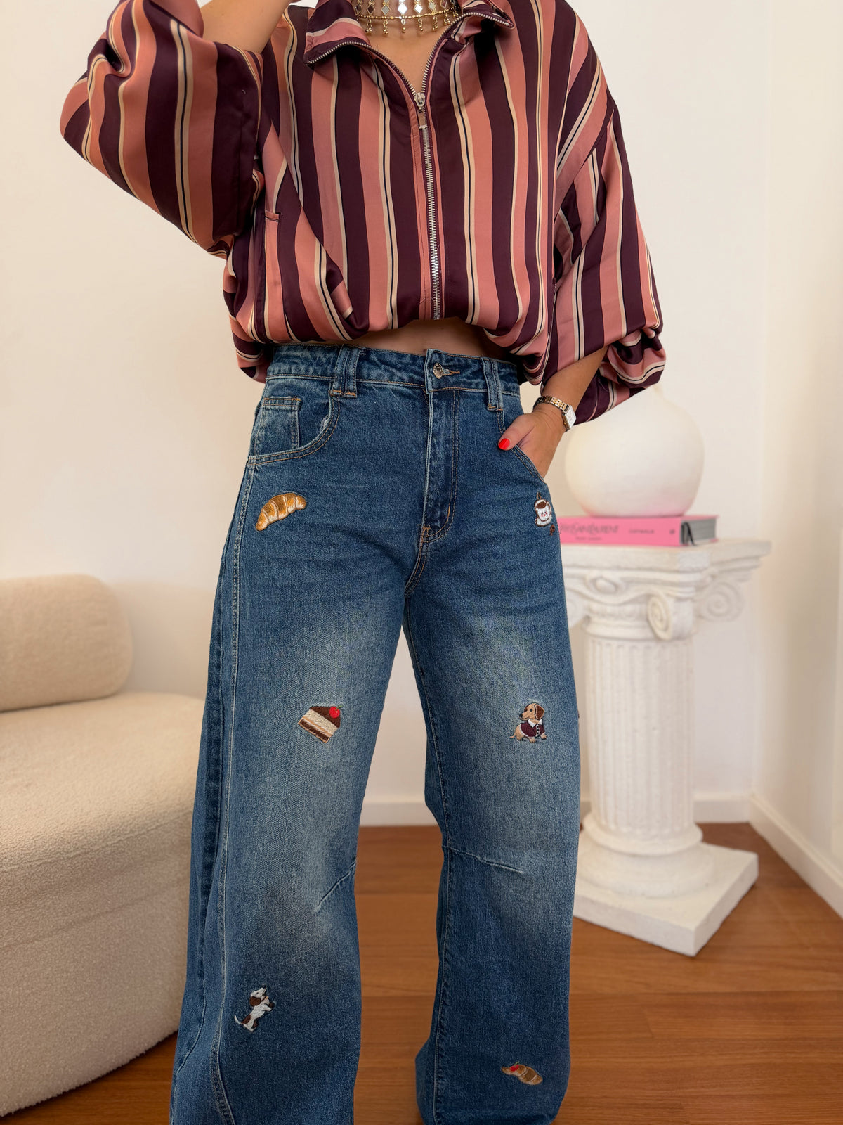 Jeans Barrel com bordados