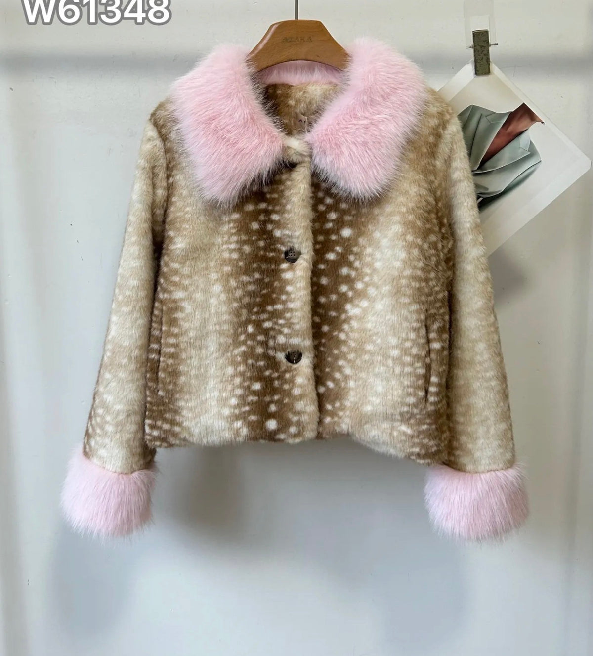 Cappotto con stampa Bambi, collo e polsini a contrasto