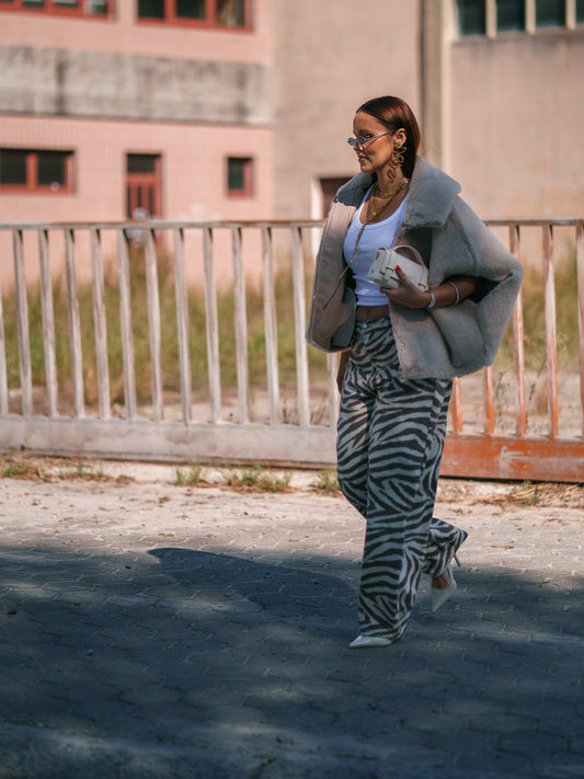 Pantalon coupe ballon zébré avec élasthanne