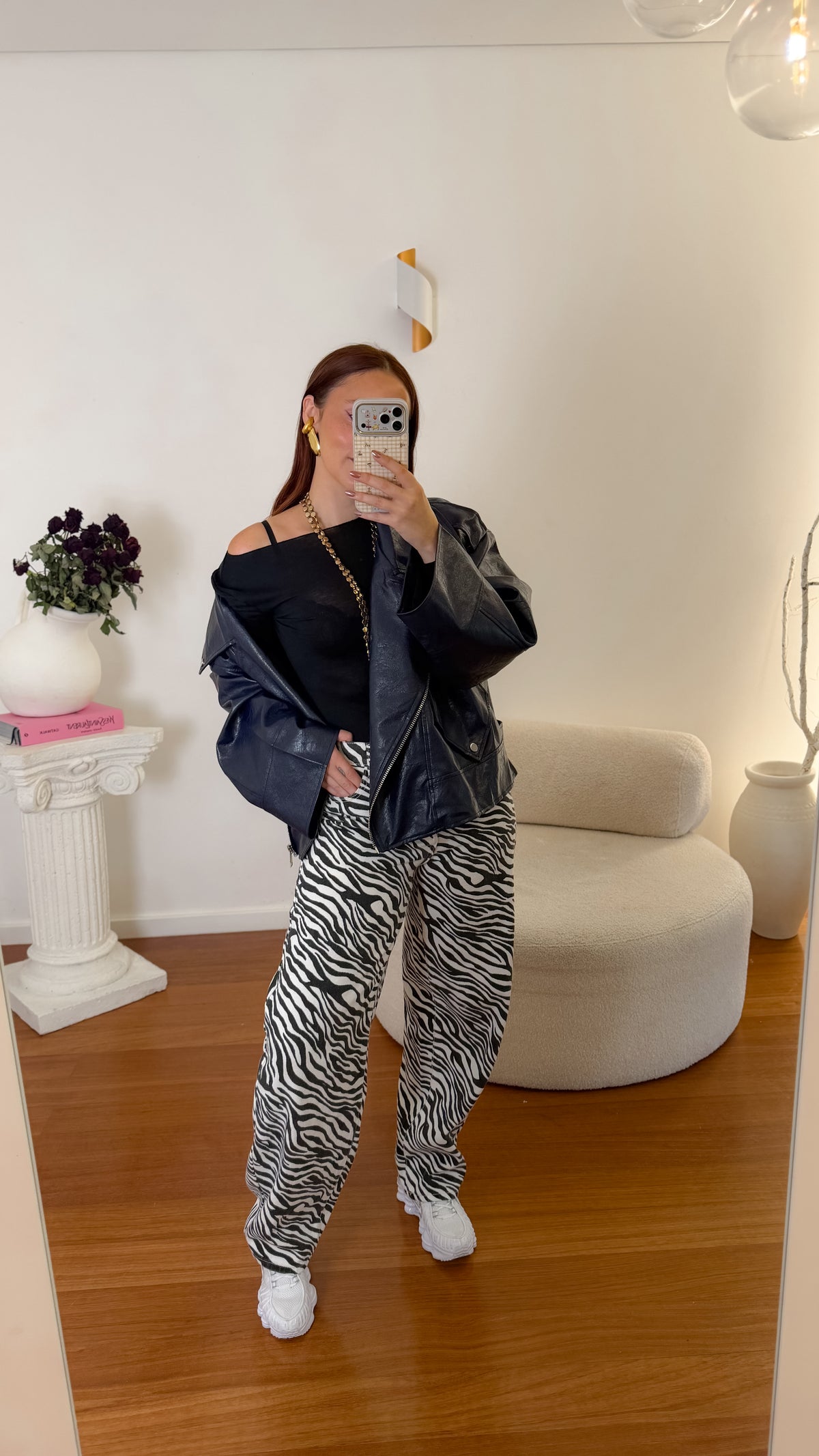 Casaco Biker Oversized Efeito Pele