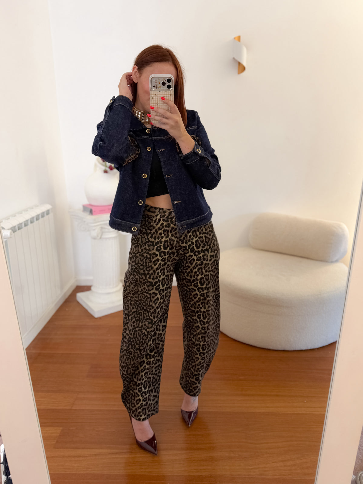 Calças balloon com padrão leopardo e elastano