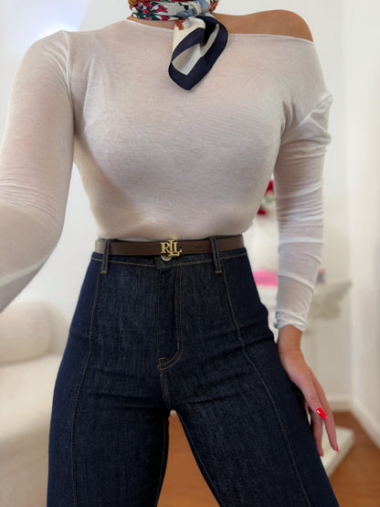 Jeans com cinta de compressão