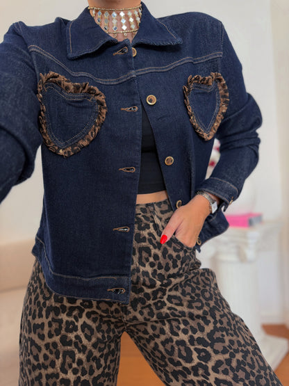 Casaco de Ganga com Bolsos Coração e Detalhes Leopardo
