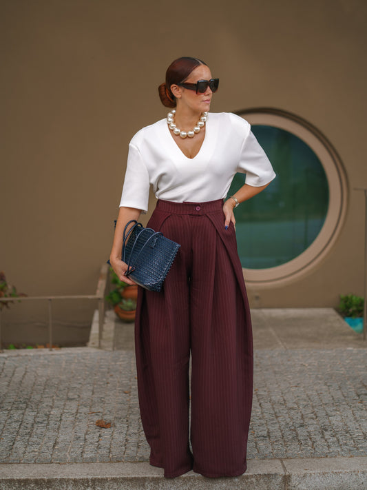 Maglia basic con spalline imbottite