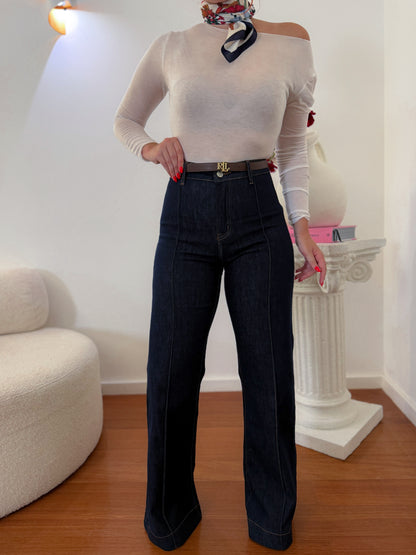 Jeans com cinta de compressão
