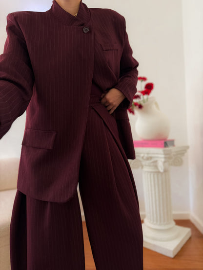 Blazer risca diplomática de trespasse