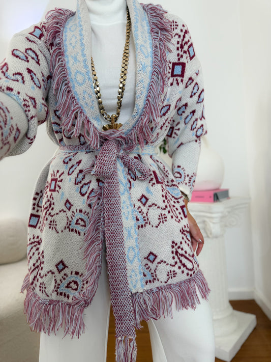 Gilet à motif bandana, franges et ceinture